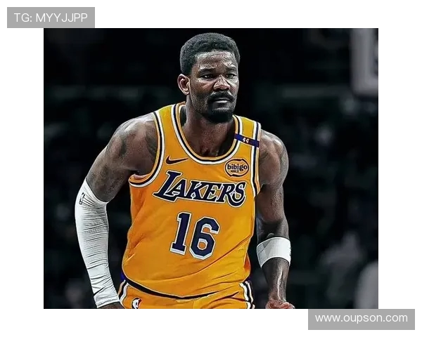 原创轰28分+8记三分！26岁冠军后卫扎心湖人：落选秀力压里夫斯